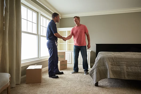 Low-moisture carpet shampooing in Yorkville IL